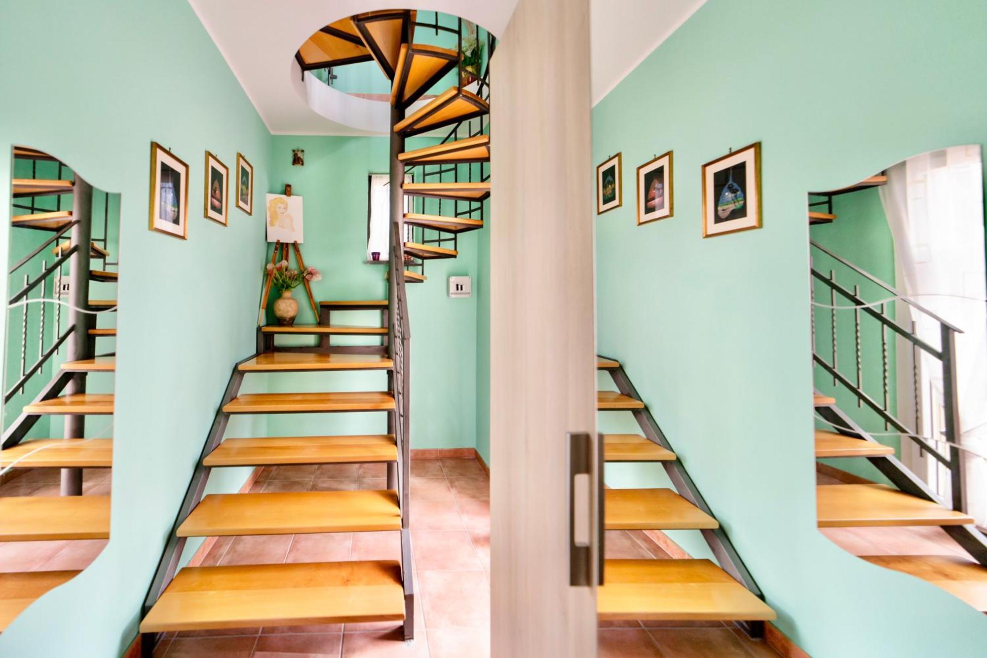 Villa Melany Casa Vacanza 皮耶迪蒙泰埃特内奥 外观 照片
