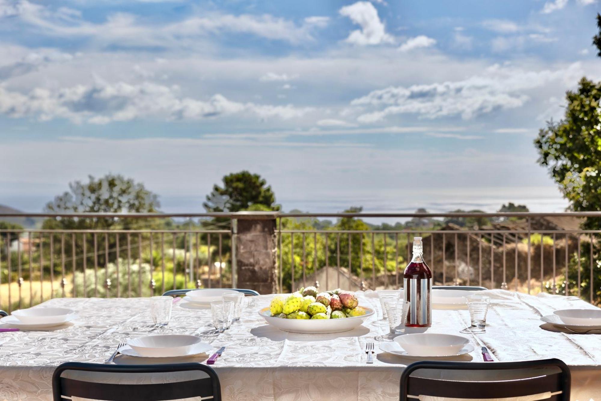Villa Melany Casa Vacanza 皮耶迪蒙泰埃特内奥 外观 照片