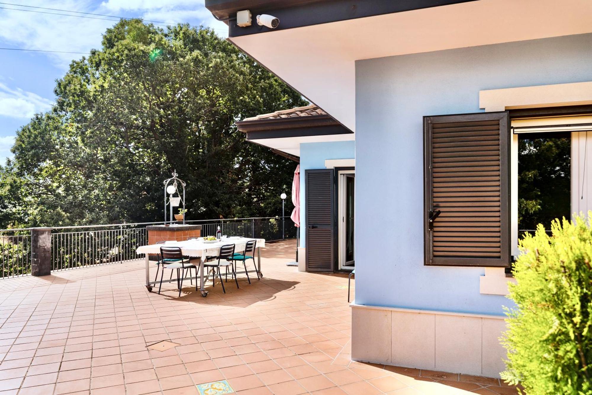 Villa Melany Casa Vacanza 皮耶迪蒙泰埃特内奥 外观 照片