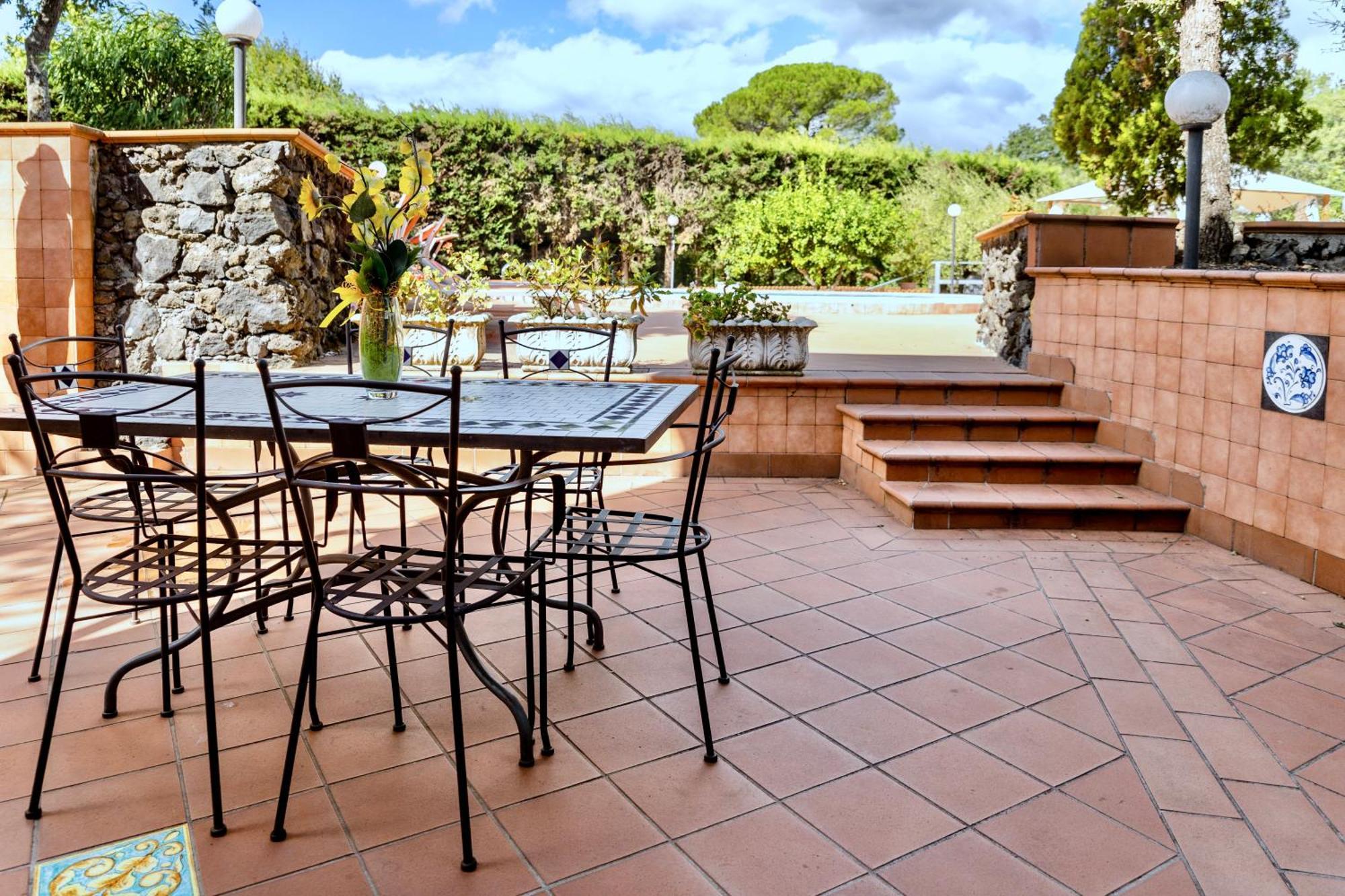 Villa Melany Casa Vacanza 皮耶迪蒙泰埃特内奥 外观 照片