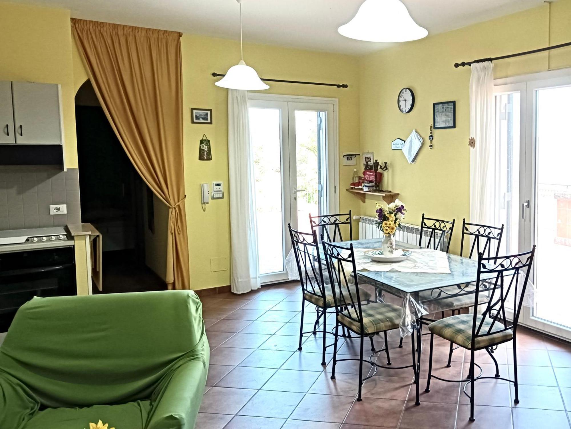 Villa Melany Casa Vacanza 皮耶迪蒙泰埃特内奥 外观 照片